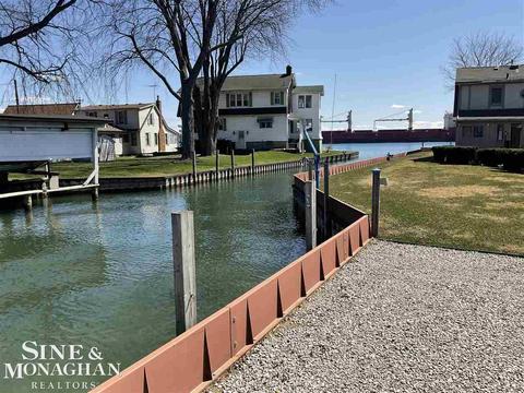 9491 N River Rd, Algonac, MI 48001 photo 11