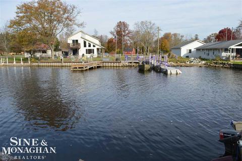 9491 N River Rd, Algonac, MI 48001 photo 7
