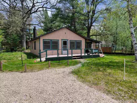436 Myrtle, Gladwin, MI 48624 photo 1