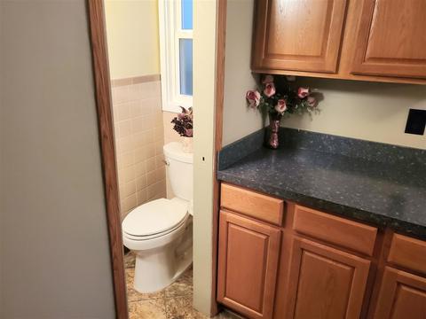 5095 E Carpenter Rd, Flint, MI 48506 photo 14