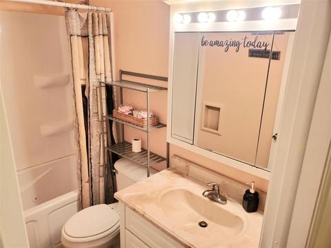 5095 E Carpenter Rd, Flint, MI 48506 photo 15