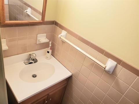 5095 E Carpenter Rd, Flint, MI 48506 photo 13