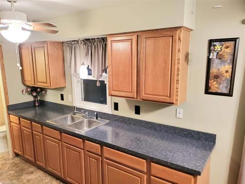 5095 E Carpenter Rd, Flint, MI 48506 photo 11