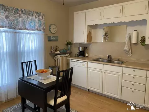 204 E 6th, Monroe, MI 48161 photo 7