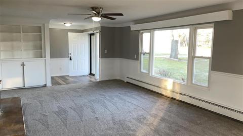 218 S Elms, Flushing, MI 48433 photo 3