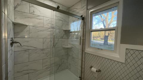 218 S Elms, Flushing, MI 48433 photo 14