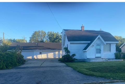1219 Norton, Burton, MI 48529