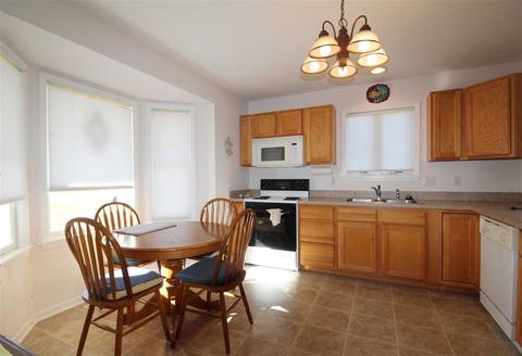 6350 Queens Ct, Flushing, MI 48433 photo 4