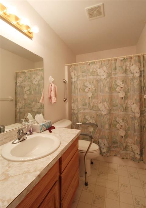 6350 Queens Ct, Flushing, MI 48433 photo 14