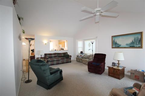 6350 Queens Ct, Flushing, MI 48433 photo 10