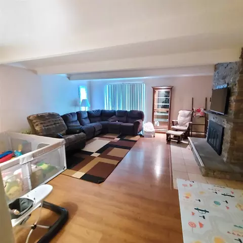 414 N Rainbow, Clare, MI 48617 photo 2