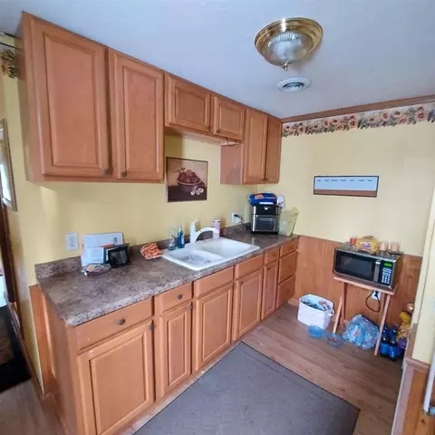 414 N Rainbow, Clare, MI 48617 photo 14