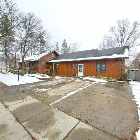 414 N Rainbow, Clare, MI 48617 photo 20
