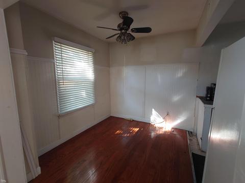 3829 S Hubbard St, Wayne, MI 48184 photo 6