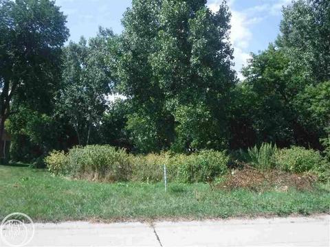 00 Delta Dr, Troy, MI 48085