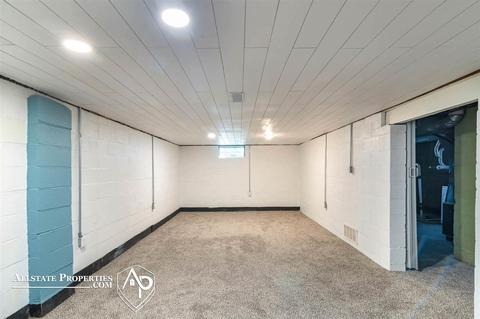 10085 E Lippincott Blvd, Davison, MI 48423 photo 12
