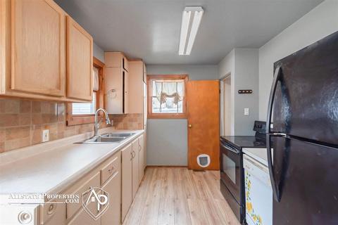 10085 E Lippincott Blvd, Davison, MI 48423 photo 5