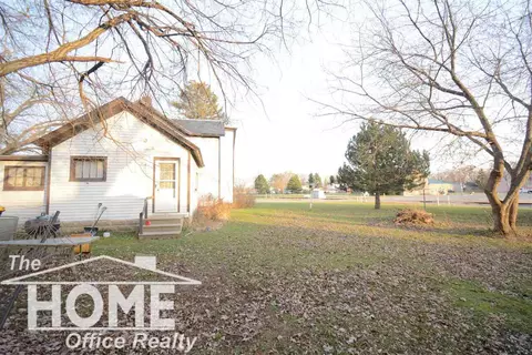137 N Main, Bancroft, MI 48414 photo 5