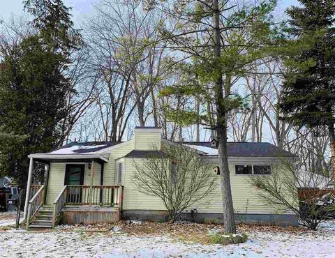 1401 Jay, Midland, MI 48640 photo 1