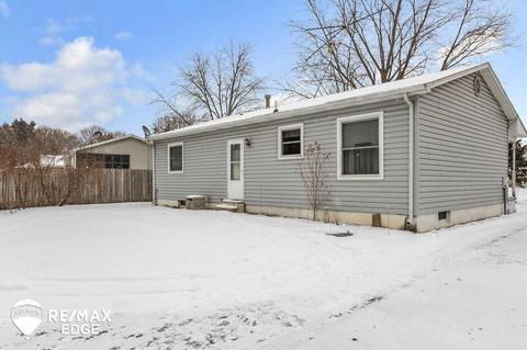426 Wild Oak Ln, Perry, MI 48872 photo 37