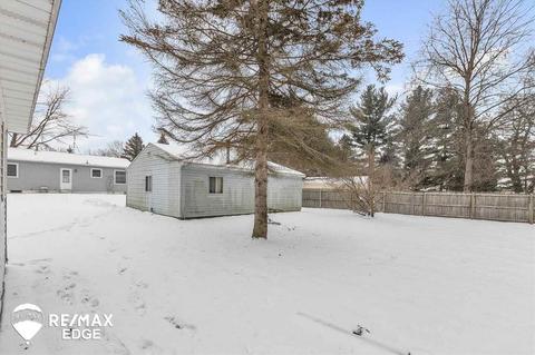 426 Wild Oak Ln, Perry, MI 48872 photo 43