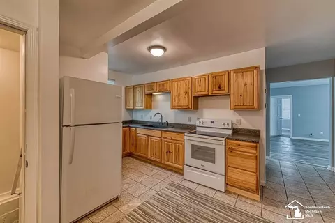 709 E 3rd, Monroe, MI 48161 photo 12