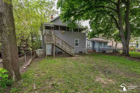 709 E 3rd, Monroe, MI 48161 photo 24