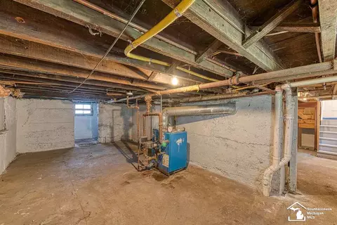 709 E 3rd, Monroe, MI 48161 photo 23