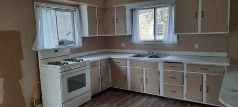 2084 Morrish, Burton, MI 48519 photo 4