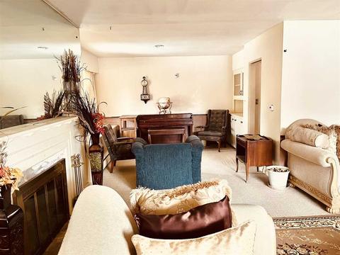 1102 Blair, Flint, MI 48504 photo 9