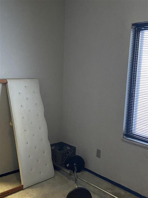 3062 Covert Rd, Flint, MI 48506 photo 32