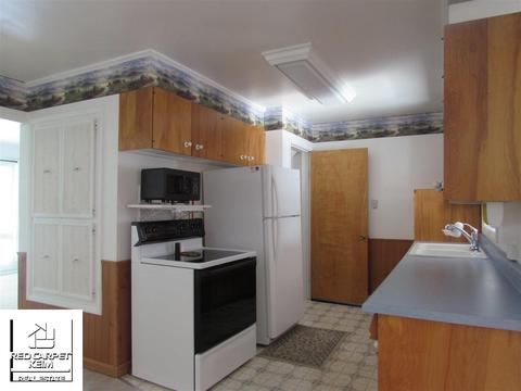 8282 E Coldwater Rd, Davison, MI 48423 photo 6