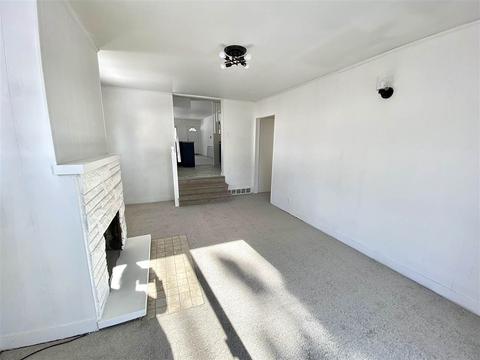 610 Burroughs Ave, Flint, MI 48507 photo 10
