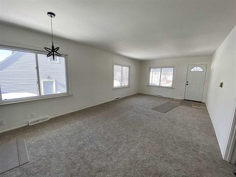 610 Burroughs Ave, Flint, MI 48507 photo 3