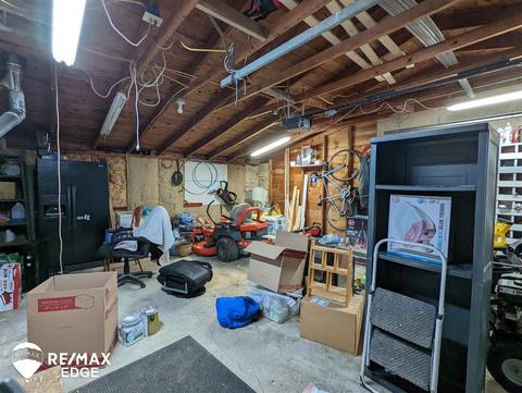 9061 E Potter Rd, Davison, MI 48423 photo 24