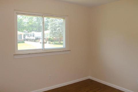 201 E Perry St, Durand, MI 48429 photo 24
