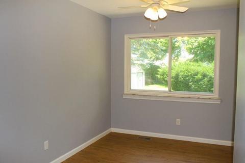 201 E Perry St, Durand, MI 48429 photo 12