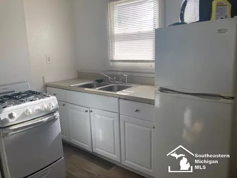 1260 E 5th, Monroe, MI 48161 photo 6