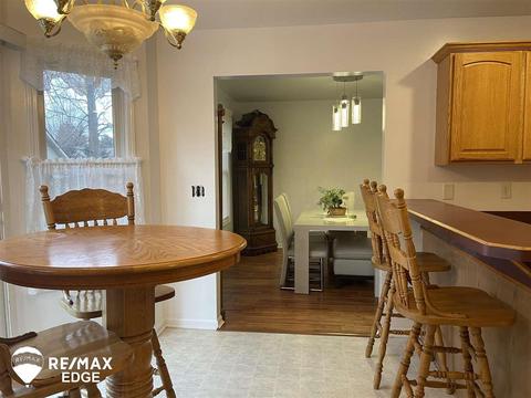 9123 Pembrook Dr, Davison, MI 48423 photo 8