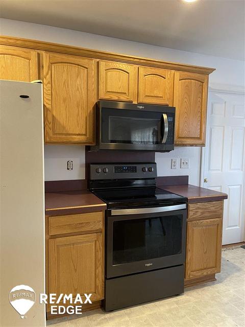 9123 Pembrook Dr, Davison, MI 48423 photo 7
