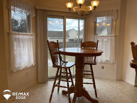 9123 Pembrook Dr, Davison, MI 48423 photo 6