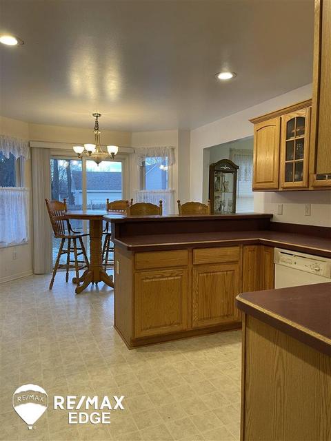 9123 Pembrook Dr, Davison, MI 48423 photo 4