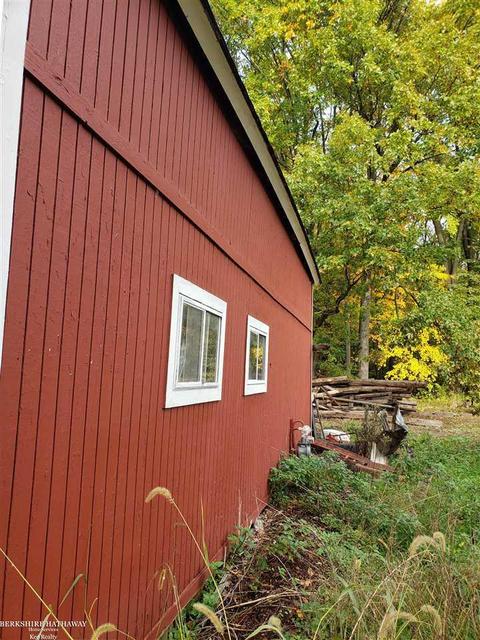 24575 Armada Ridge Rd, Armada, MI 48005 photo 11