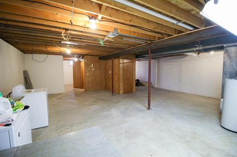 212 Mary St, Flushing, MI 48433 photo 25