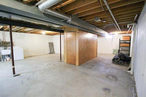212 Mary St, Flushing, MI 48433 photo 26