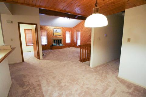 212 Mary St, Flushing, MI 48433 photo 8