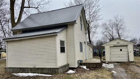 429 E Howard, Owosso, MI 48867 photo 12