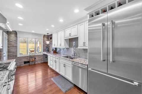 2214 Radcliffe Ave, Flint, MI 48503 photo 8
