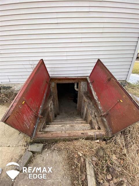 13555 Webster Rd, Bath, MI 48808 photo 10