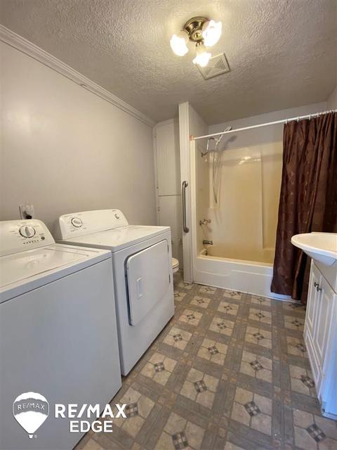 13555 Webster Rd, Bath, MI 48808 photo 5